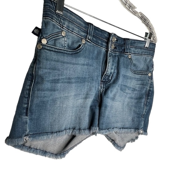 Rock & Republic Denim Shorts - Picture 2 of 5
